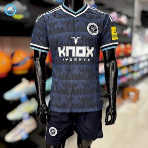 SET QUẦN ÁO ĐÁ BÓNG CLB NEWCASTLE UNITED — VẢI THÁI